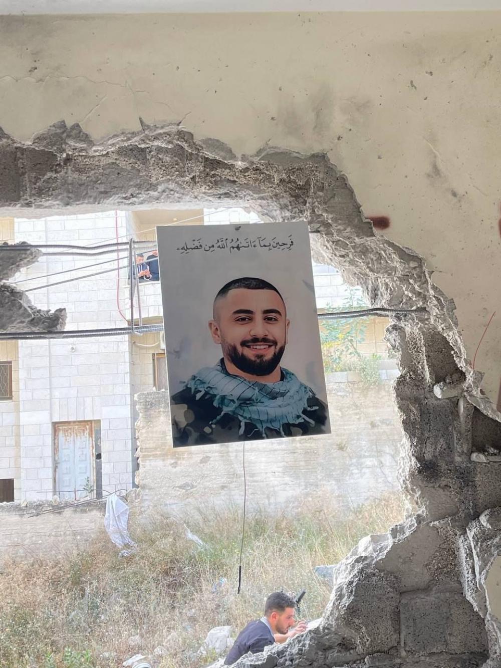 The house of the martyr Moataz Al-Khawaja in Ni'lin is destroyed by the occupation