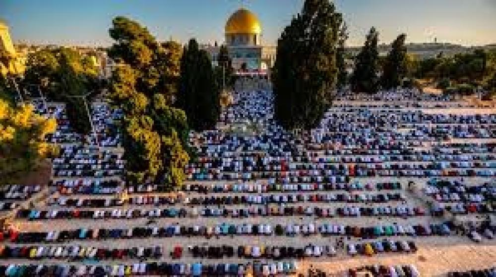 حماس تشجع مواطنينا على التجمع الكبير في المسجد الأقصى.
