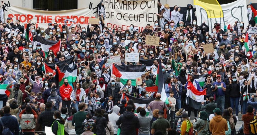 يزعم باحثون إسرائيليون أن المؤسسات في جميع أنحاء العالم رفضت طلباتهم نتيجة للصراع في غزة.