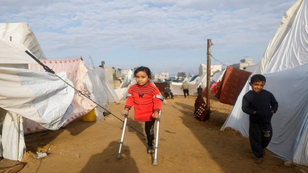 منظمة إنقاذ الطفولة: يفقد حوالي 10 أطفال أرجلهم يوميًا في غزة