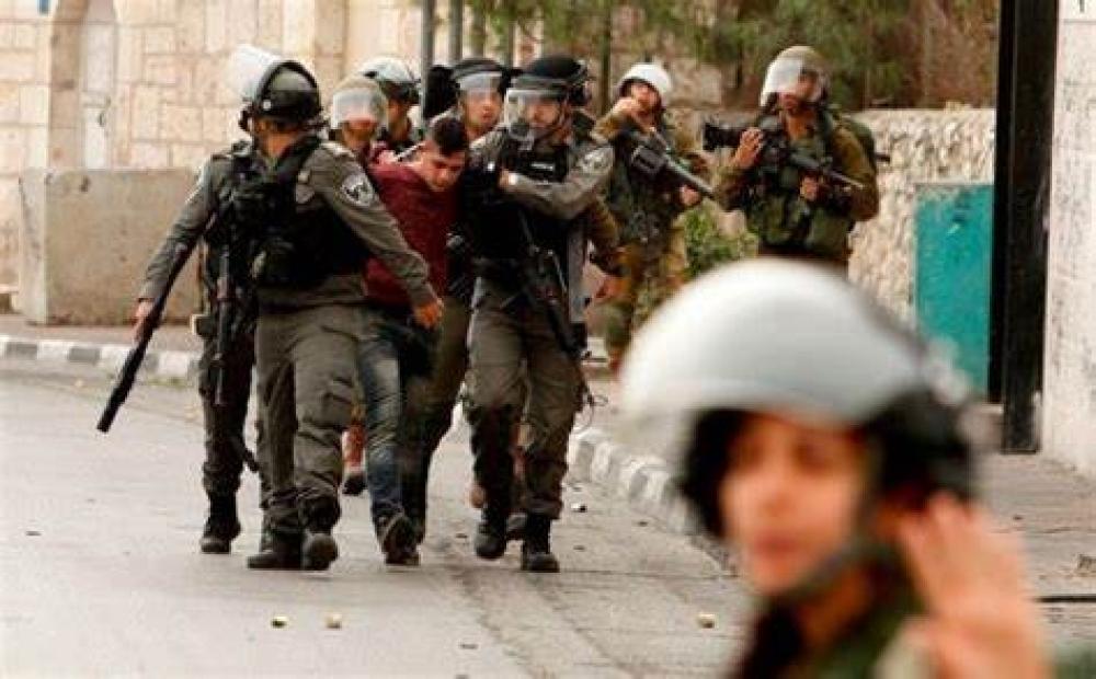 عمليات تفتيش واسعة النطاق في الضفة الغربية أدت إلى اعتقالات
