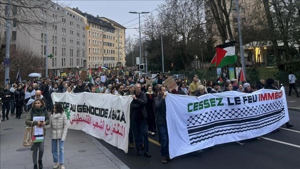 جنيف. الآلاف يخرجون لإظهار الدعم لفلسطين.