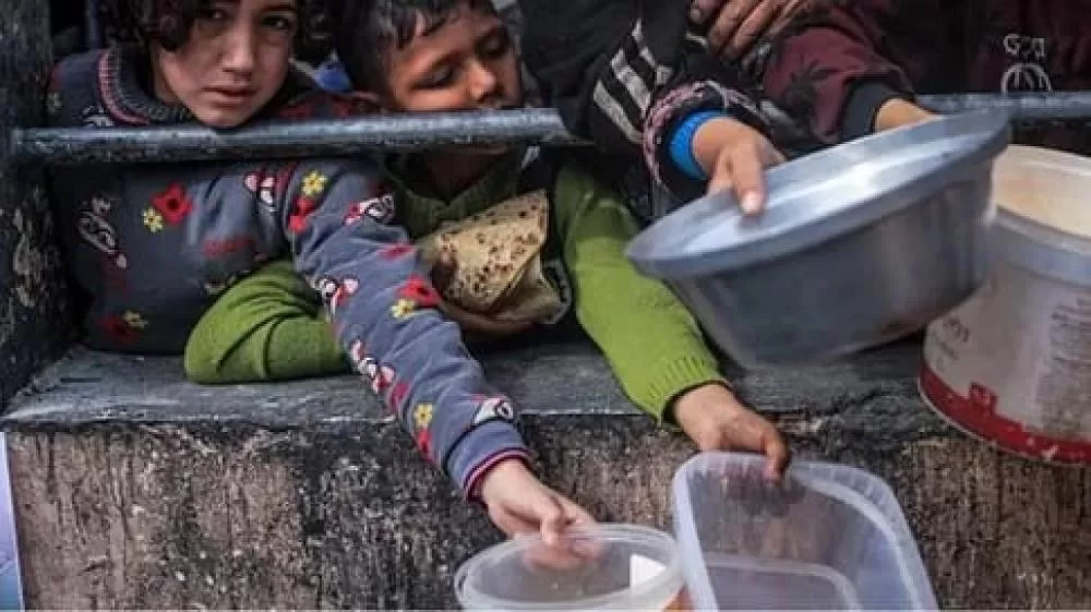 أعلن جوزيب بوريل، الممثل الأعلى للاتحاد الأوروبي للسياسة الخارجية والأمنية، يوم الثلاثاء، أن الجوع في غزة "يستخدم كسلاح حرب".