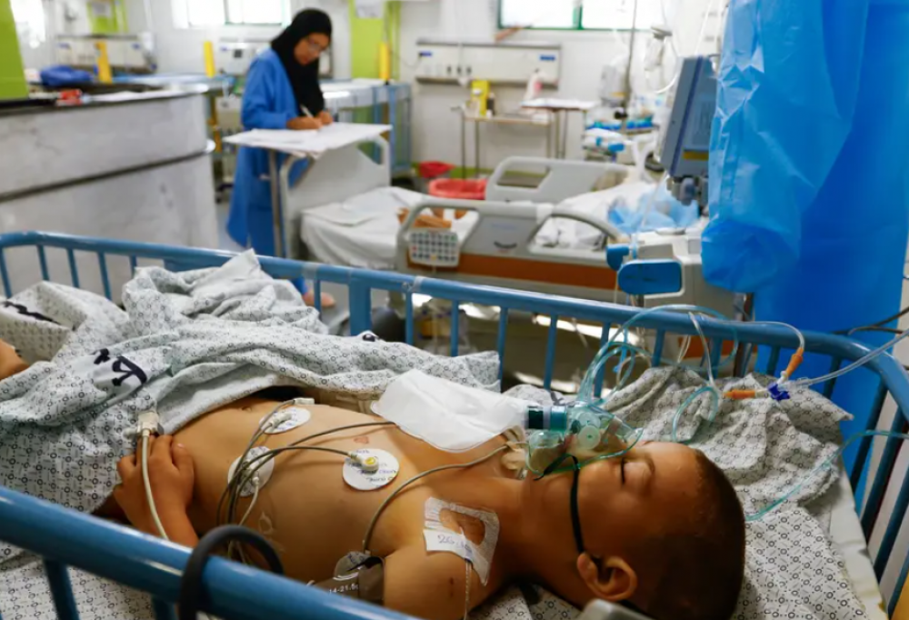 الصحة: كارثة صحية في مستشفيات غزة مع إطفاء مولدات الكهرباء.