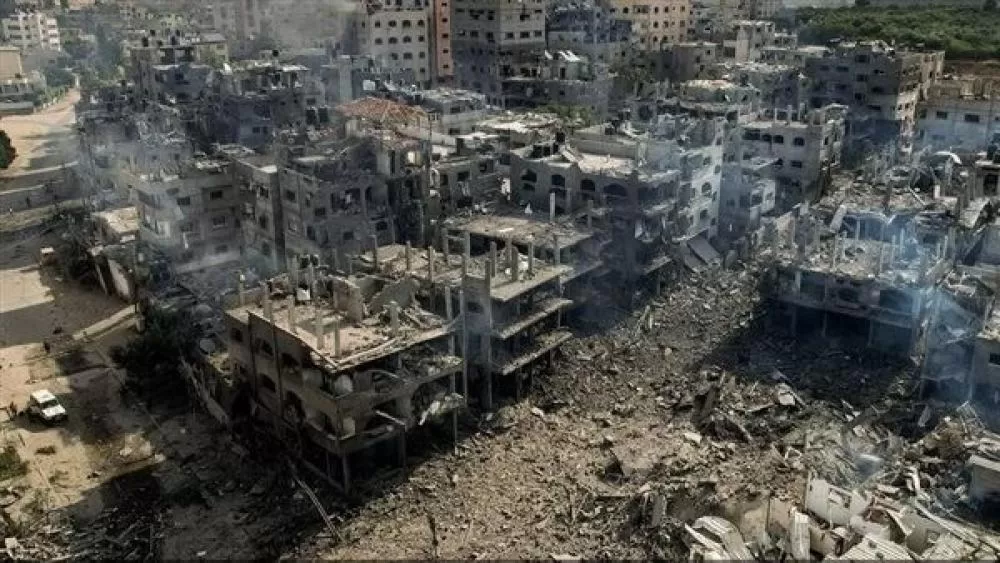 الفصائل: من يحاول ترسيخ وجوده في غزة بديلاً هو متواطئ مع الاحتلال.