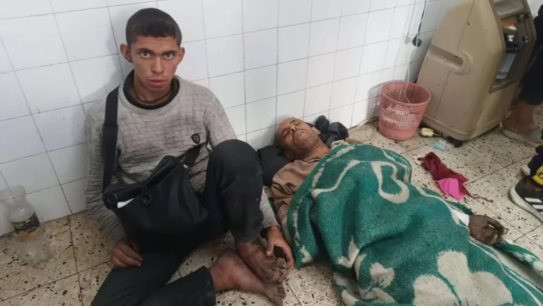 الأورومتوسطي: تتجلى الإبادة الجماعية المستمرة في غزة من خلال هدم الاحتلال لمرافق تعليمية وطبية إضافية.