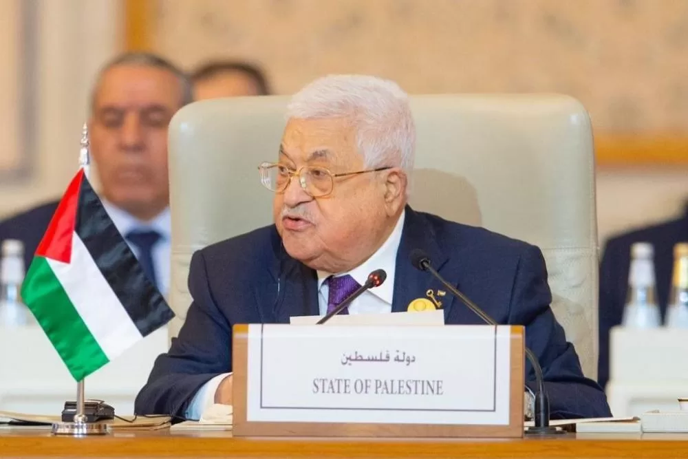 حماس تنتقد تصريحات عباس بشأن طوفان الأقصى وطريق السلام التي تم تحديدها قبل القمة العربية.