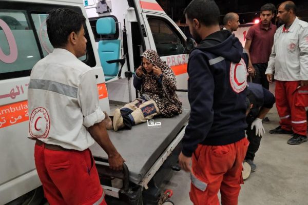 21 martyrs and wounded in Israeli raids on the Gaza Strip gazapress